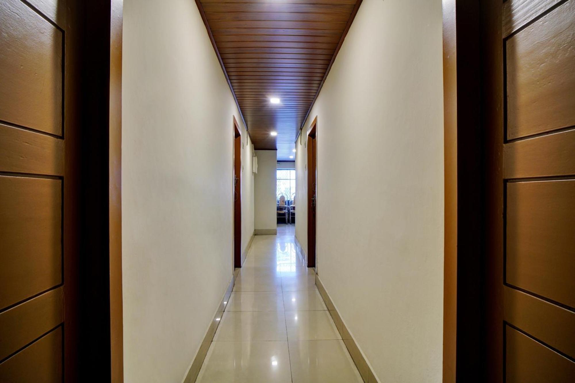 Hotel O Chiyang Hotel Angamali Εξωτερικό φωτογραφία